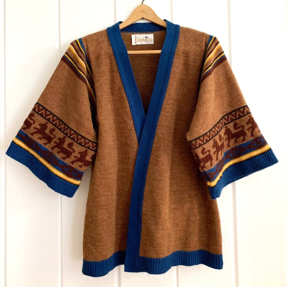 1970s Vintage reindeer sweater